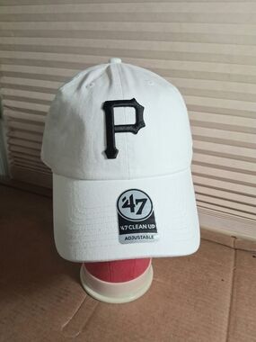 '47 Clean Up Adjustable White Baseball Cap Pittsburgh Pirates White Adult